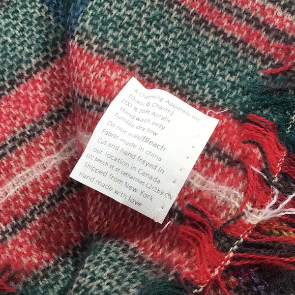 Classic Plaid Blanket Scarf - Picture 5 of 5